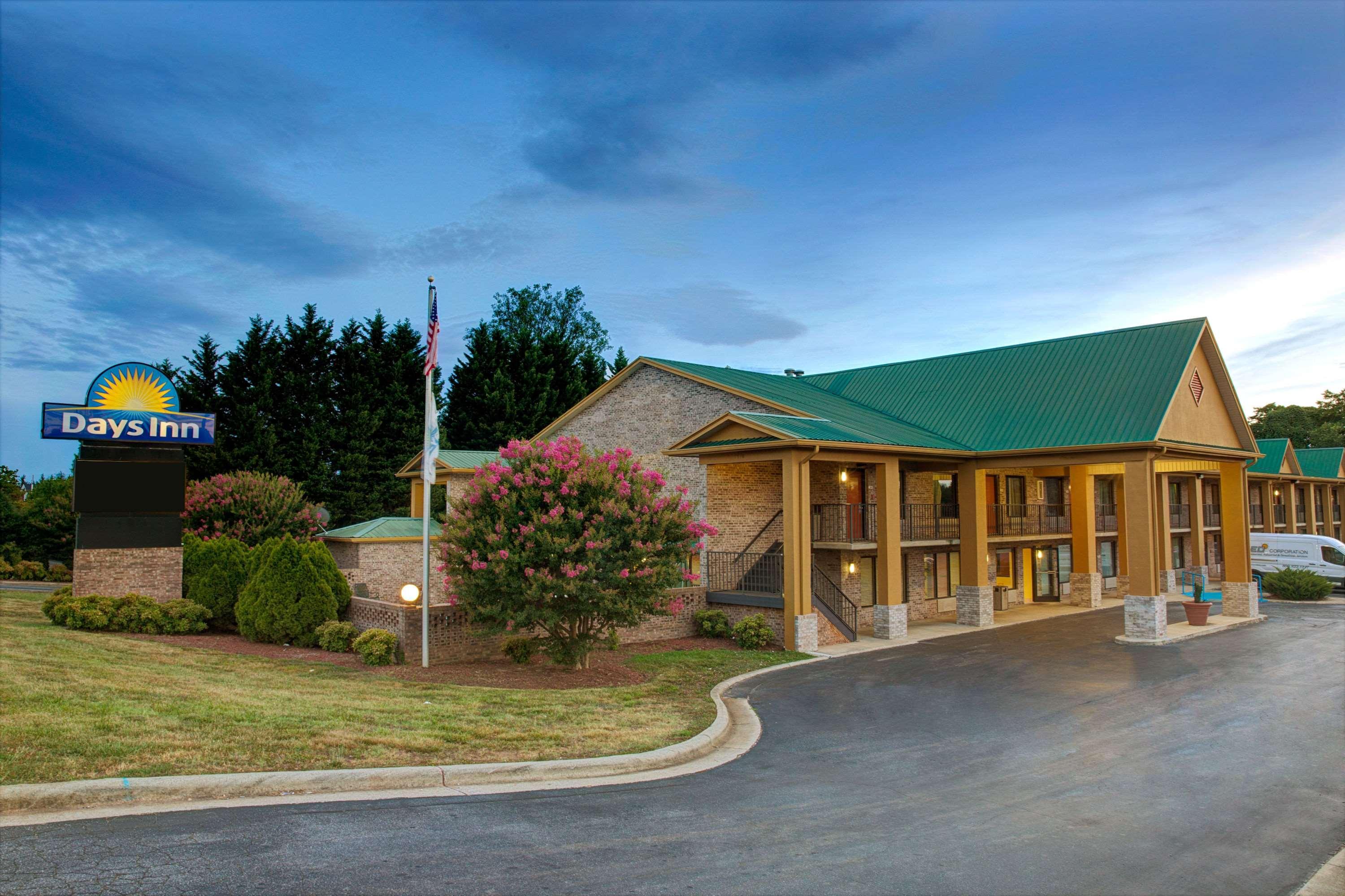 Days Inn Conover/Hickory Eksteriør bilde
