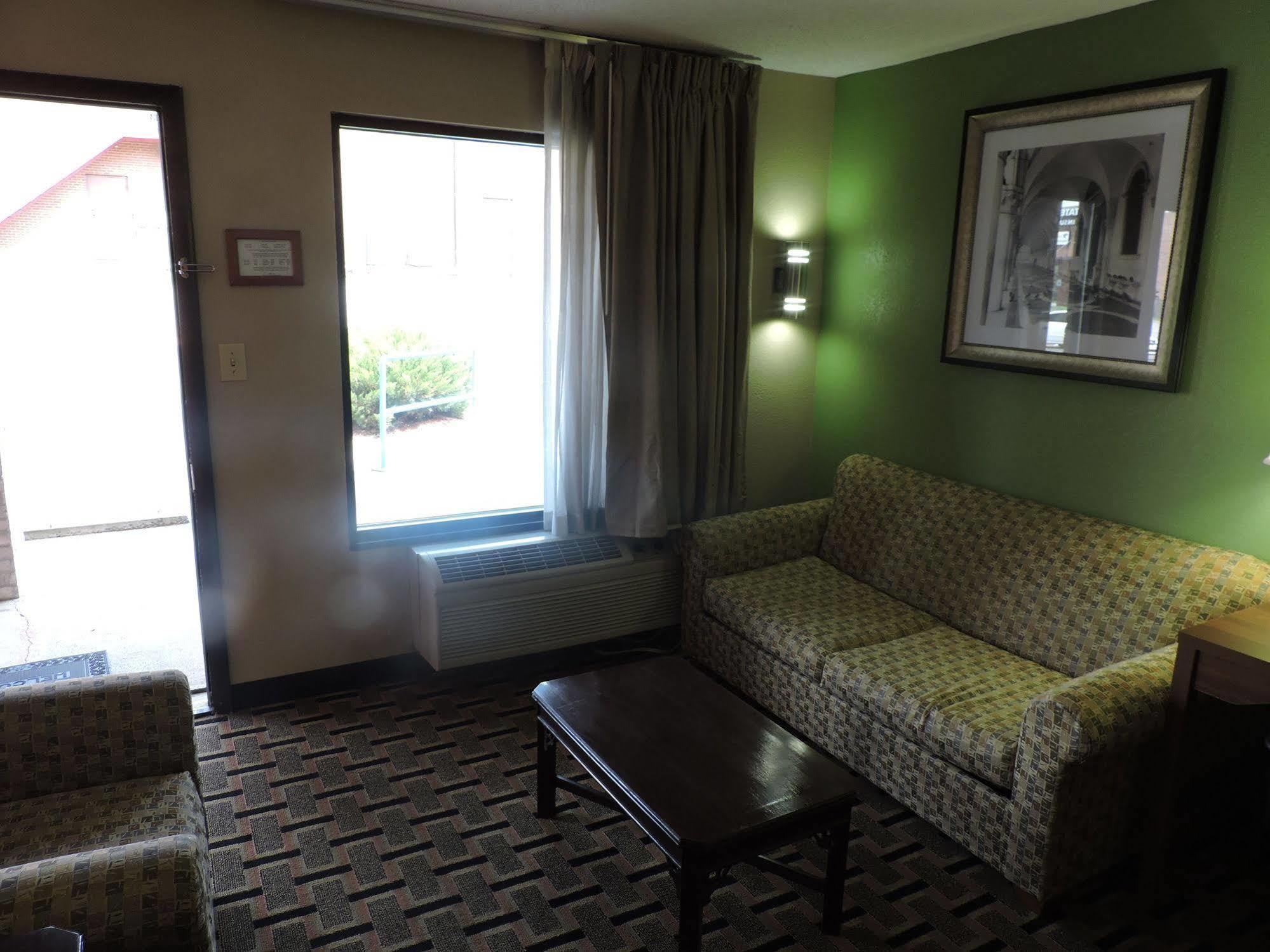 Days Inn Conover/Hickory Eksteriør bilde
